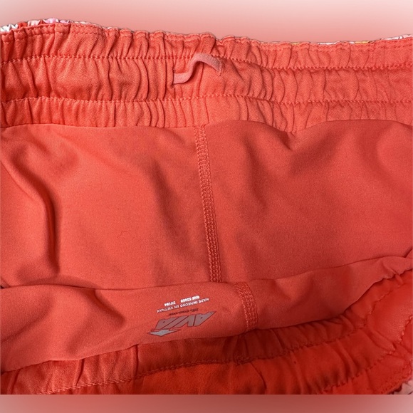 Avia Floral Running Shorts - Picture 4 of 6